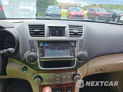 2013 Toyota Highlander Limited - zdjęcie 10 z 27 - miniatura