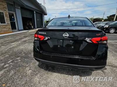 2024 Nissan Versa SR - zdjęcie 4 z 26 - miniatura