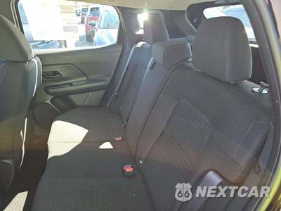 2025 Nissan Kicks S - zdjęcie 13 z 25 - miniatura