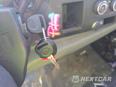 2011 Chevrolet Silverado 1500 LS Extended Cab Medium Bed 1LS w/Rear Doors - zdjęcie 8 z 53 - miniatura