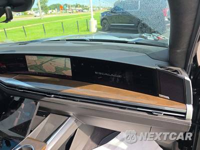 2026 Cadillac Escalade Platinum Sport 1SH - zdjęcie 17 z 19 - miniatura
