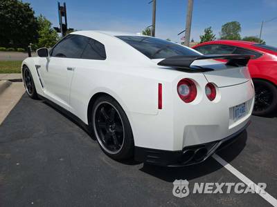 2016 Nissan GT-R Black Edition - zdjęcie 2 z 21 - miniatura