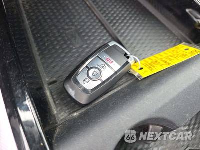 2021 Ford Mustang Mach-E Select - zdjęcie 5 z 30 - miniatura