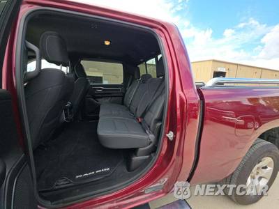 2022 Ram 1500 Big Horn Crew Cab Medium Bed - zdjęcie 13 z 29 - miniatura