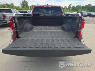 2022 Ram 1500 Big Horn Crew Cab Medium Bed - zdjęcie 14 z 29 - miniatura