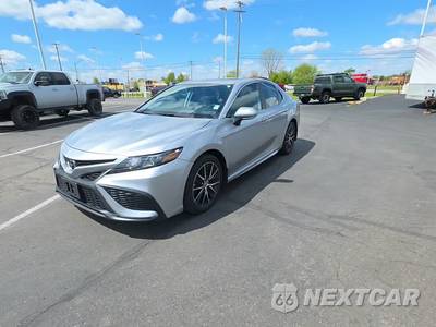 2024 Toyota Camry SE - zdjęcie 1 z 31 - miniatura