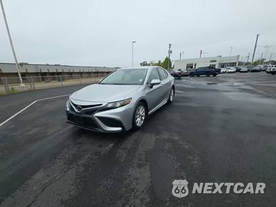 2023 Toyota Camry SE - zdjęcie 1 z 22 - miniatura