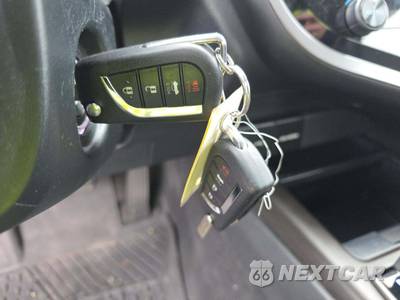 2023 Toyota Camry SE - zdjęcie 5 z 22 - miniatura
