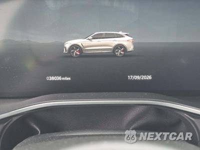 2024 Jaguar F-PACE SVR - zdjęcie 6 z 21 - miniatura