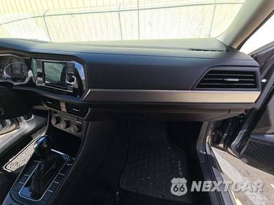 2019 Volkswagen Jetta SE - zdjęcie 16 z 19 - miniatura