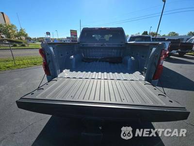 2024 Chevrolet Silverado 1500 LT Crew Cab Short Bed 2FL - zdjęcie 14 z 21 - miniatura
