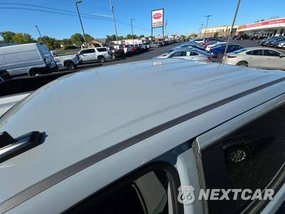 2024 Chevrolet Silverado 1500 LT Crew Cab Short Bed 2FL - zdjęcie 12 z 21 - miniatura
