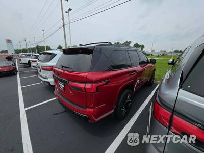 2023 Toyota Sequoia Capstone - zdjęcie 3 z 22 - miniatura
