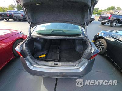 2025 Nissan Altima SV - zdjęcie 14 z 20 - miniatura