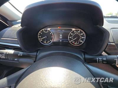 2025 Nissan Altima SV - zdjęcie 9 z 21 - miniatura