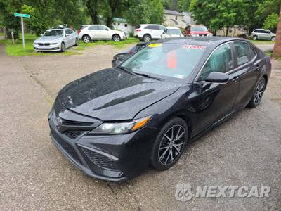 2021 Toyota Camry SE - zdjęcie 1 z 21 - miniatura