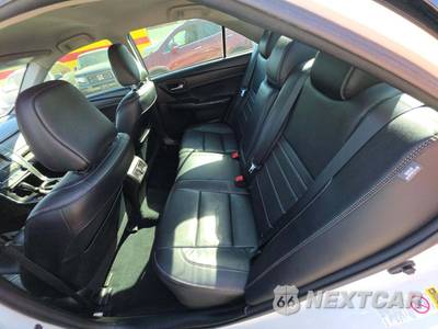 2017 Toyota Camry XSE - zdjęcie 13 z 25 - miniatura