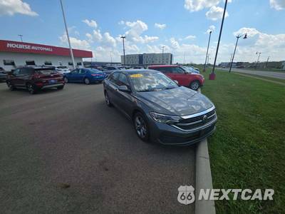 2024 Volkswagen Jetta SE - zdjęcie 4 z 20 - miniatura