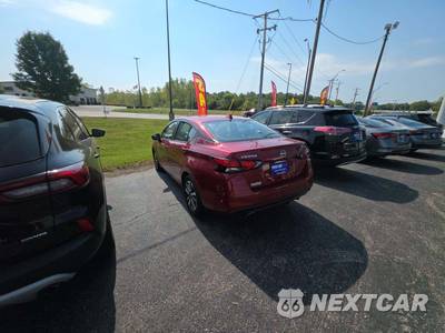2024 Nissan Versa SV - zdjęcie 2 z 20 - miniatura