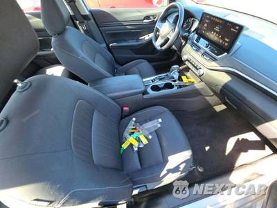 2024 Nissan Altima SV - zdjęcie 18 z 22 - miniatura