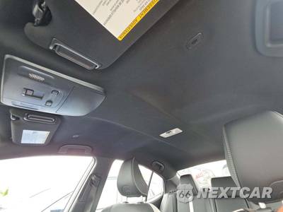 2025 Toyota Camry SE - zdjęcie 11 z 21 - miniatura