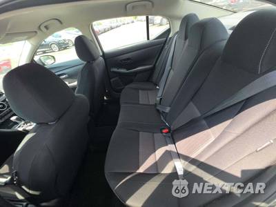 2025 Nissan Sentra SV - zdjęcie 13 z 20 - miniatura