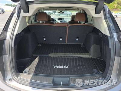 2026 Acura RDX w/Advance Pkg - zdjęcie 14 z 20 - miniatura
