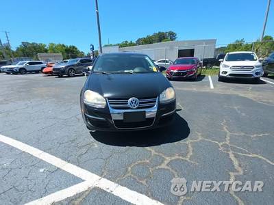 2010 Volkswagen Jetta Sedan S - zdjęcie 2 z 25 - miniatura