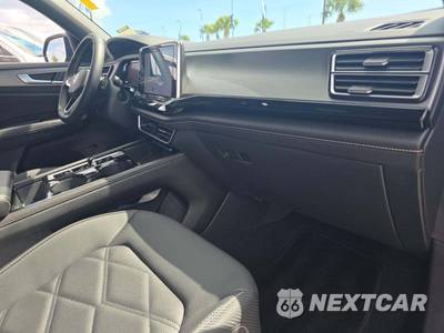 2025 Volkswagen Atlas Cross Sport 2.0T SE w/Technology - zdjęcie 16 z 20 - miniatura