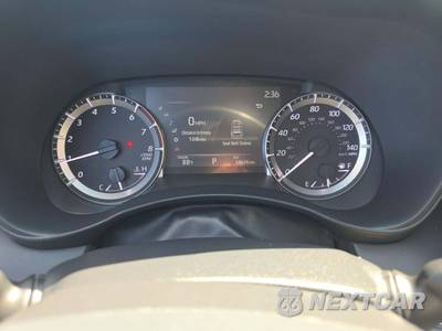 2023 Toyota Highlander LE - zdjęcie 6 z 19 - miniatura