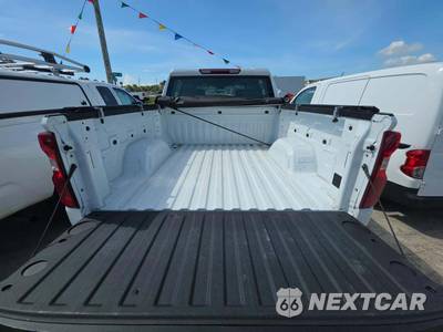 2025 Chevrolet Silverado 1500 WT Crew Cab Short Bed 1WT - zdjęcie 21 z 21 - miniatura
