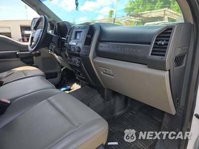 2020 Ford Super Duty F-250 XL Crew Cab Medium Bed - zdjęcie 19 z 26 - miniatura