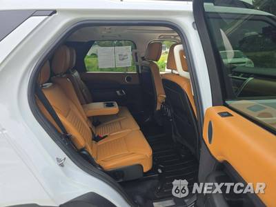2018 Land Rover Discovery HSE Luxury - zdjęcie 14 z 24 - miniatura