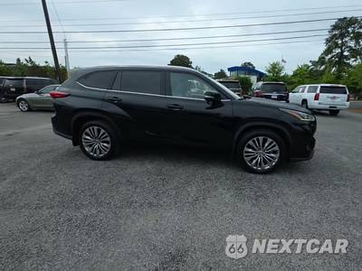 2022 Toyota Highlander Platinum - zdjęcie 5 z 30 - miniatura