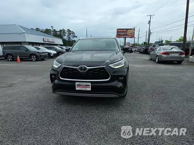 2022 Toyota Highlander Platinum - zdjęcie 2 z 30 - miniatura