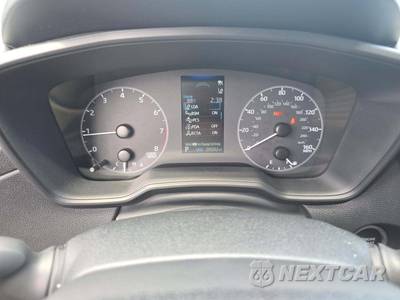 2023 Toyota Corolla Cross LE - zdjęcie 6 z 17 - miniatura