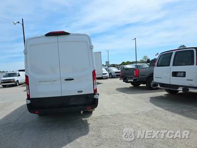 2024 Ford Transit 250 Cargo Van Medium Roof 148.0" WB - zdjęcie 4 z 28 - miniatura