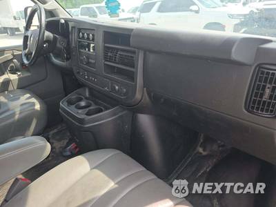 2019 Chevrolet Express 2500 Cargo Van 1WT 135.0" WB - zdjęcie 16 z 23 - miniatura