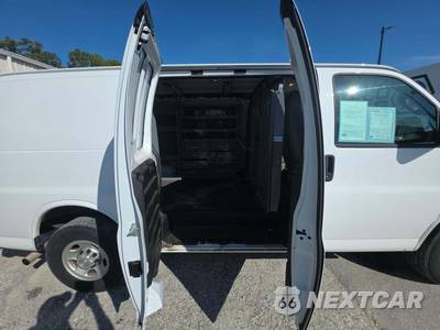 2019 Chevrolet Express 2500 Cargo Van 1WT 135.0" WB - zdjęcie 13 z 23 - miniatura