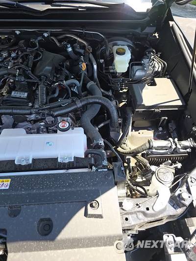 2025 Toyota Tacoma SR5 Crew Cab Medium Bed - zdjęcie 20 z 23 - miniatura