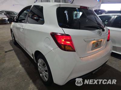 2015 Toyota Yaris L - zdjęcie 2 z 33 - miniatura