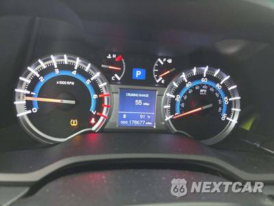 2016 Toyota 4Runner Limited - zdjęcie 9 z 35 - miniatura