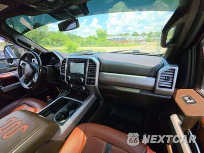 2021 Ford Super Duty F-250 King Ranch Crew Cab Medium Bed - zdjęcie 16 z 17 - miniatura