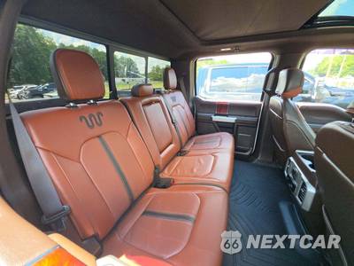 2021 Ford Super Duty F-250 King Ranch Crew Cab Medium Bed - zdjęcie 12 z 17 - miniatura