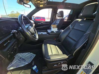 2023 Cadillac Escalade Sport 1SC - zdjęcie 6 z 24 - miniatura