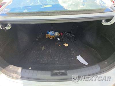 2019 Hyundai Elantra SE Sedan - zdjęcie 11 z 18 - miniatura