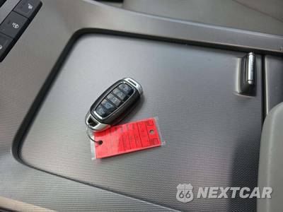 2020 Hyundai Palisade SEL - zdjęcie 8 z 23 - miniatura