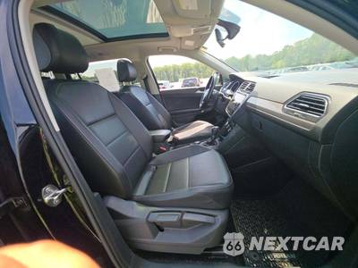 2018 Volkswagen Tiguan SEL - zdjęcie 15 z 18 - miniatura