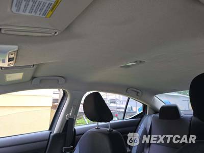 2025 Nissan Versa SV - zdjęcie 11 z 20 - miniatura