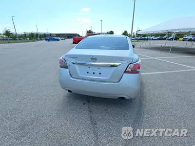2015 Nissan Altima 2.5 SL - zdjęcie 4 z 23 - miniatura
